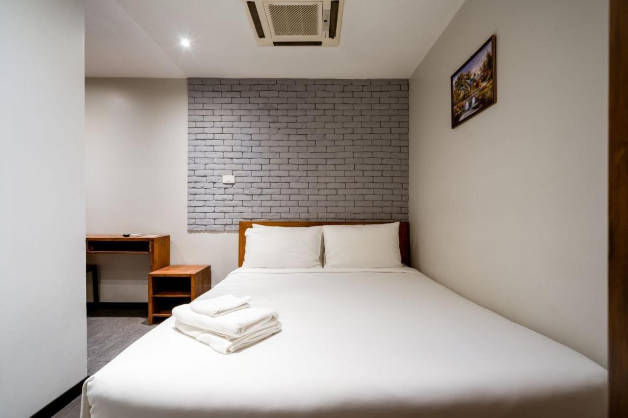 Go Inn V สุขุมวิท 20 Bangkok Exteriör bild